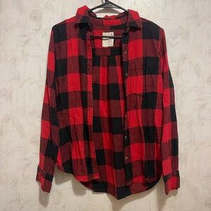 SO women’s red and black plaid long sleeve - Small